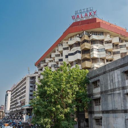 Hotel Galaxy Opp Surat Railway Station Exterior photo