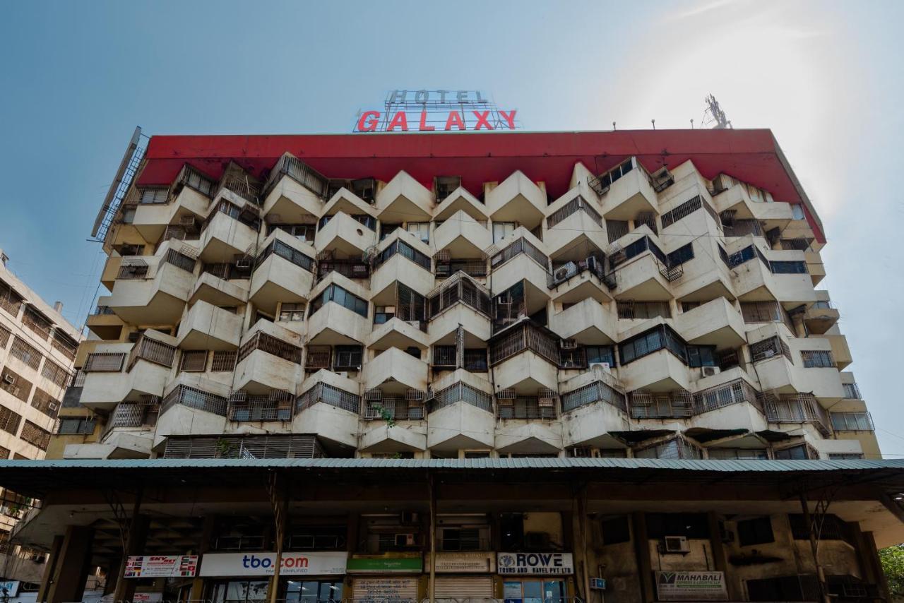 Hotel Galaxy Opp Surat Railway Station Exterior photo